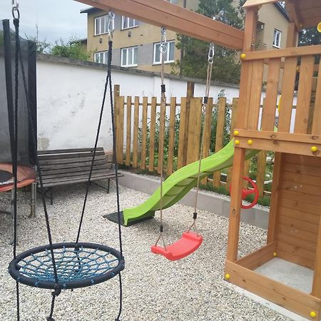 Apartmany Nezarka A Privatni Wellness 因德日赫城堡 外观 照片