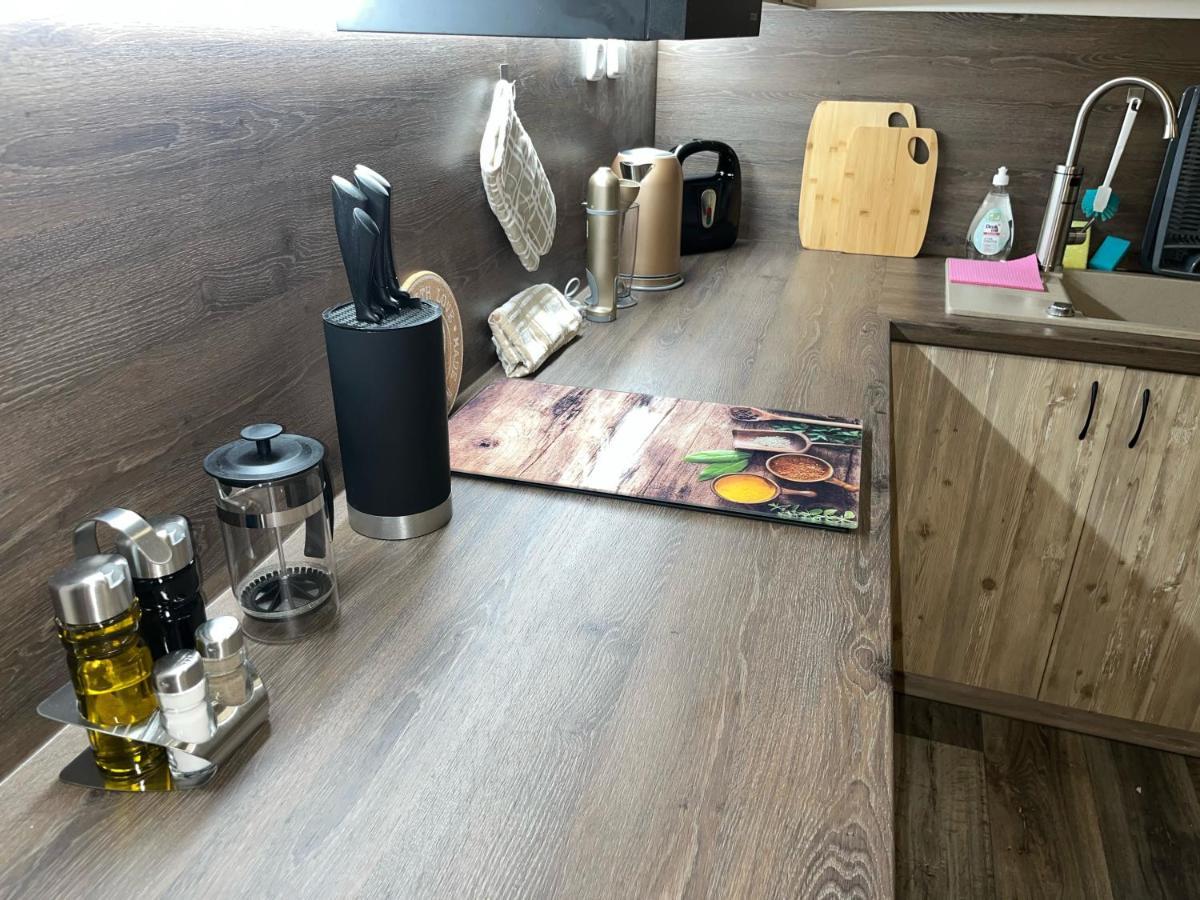 Apartmany Nezarka A Privatni Wellness 因德日赫城堡 外观 照片