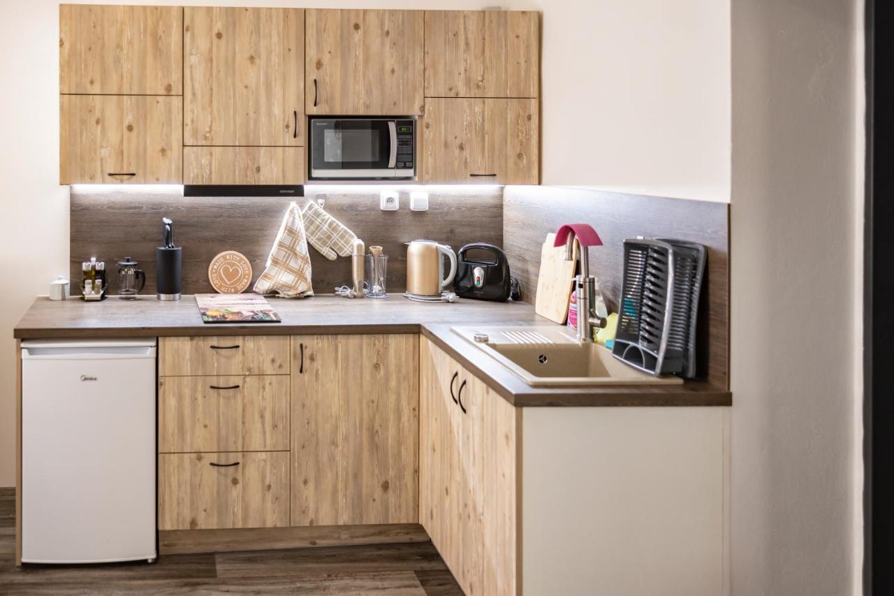 Apartmany Nezarka A Privatni Wellness 因德日赫城堡 外观 照片