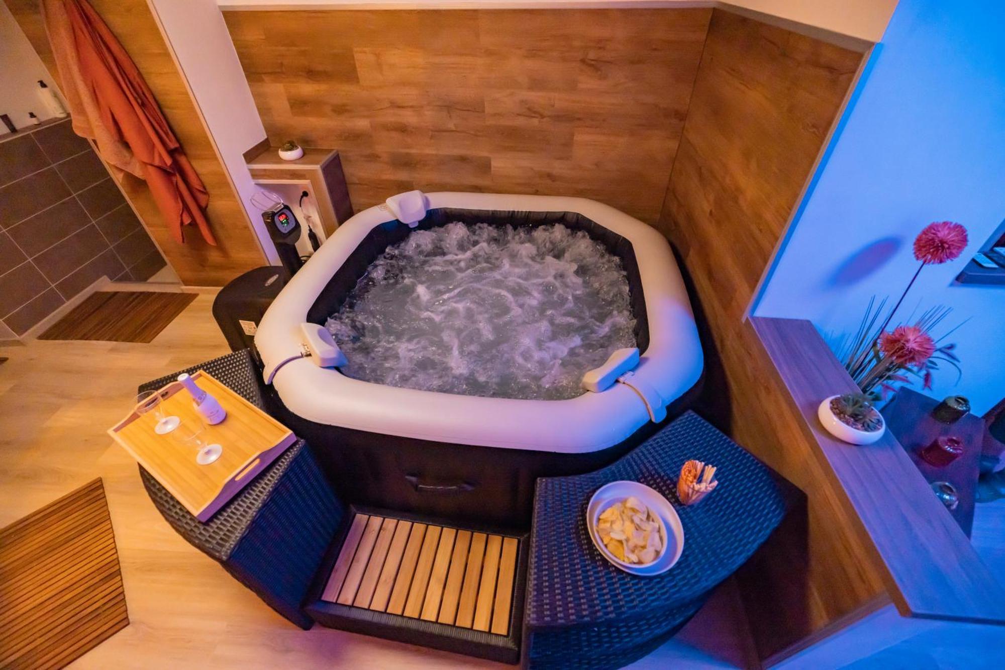 Apartmany Nezarka A Privatni Wellness 因德日赫城堡 外观 照片